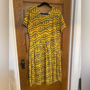 Lularoe 2xl Amelia dress with zipper and pockets - grey/goldenrod